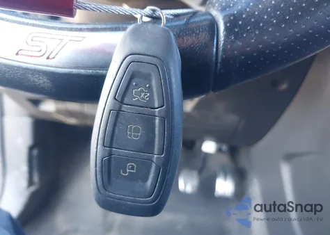 2014 Ford Focus St from USA, damaged, VIN 1FADP3L90EL270544